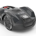 Seitenansicht eines Automower®® 310E NERA Mähroboters.