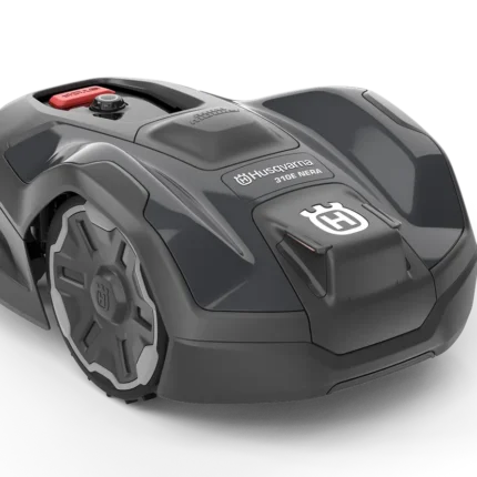 Seitenansicht eines Automower®® 310E NERA Mähroboters.