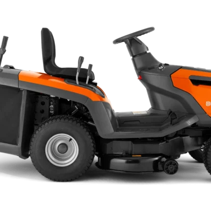 Seitenansicht eines Husqvarna Aufsitzrasenmähers mit Grasfangkorb.