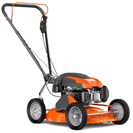 Seitenansicht eines Husqvarna Rasenmähers mit ergonomischem Griff und robusten Rädern.