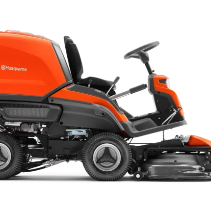Seitenansicht eines kommerziellen Husqvarna Frontmähers mit Mähdeck.