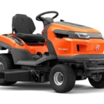 Vorderansicht eines Husqvarna Aufsitzmähers mit ergonomischem Sitz und Lenkrad.