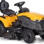 Stiga Rasentraktor Tornado 398 mit Mulchkit und Anhängekupplung