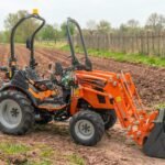 Tafe Allrad-Universalschlepper 6020M mit  Frontlader und OPG-Schutzvorrichtung Grundmaschine ohne Bereifung